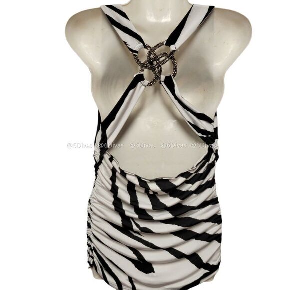 SEXY Animal print Plunging Neckline Top Stretchy Sleeveless SIZES: S &  L -  NEW - Picture 4 of 5